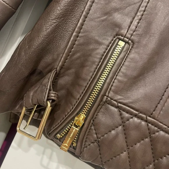 MICHAEL KORS BROWN LEATHER QUILTED MISSY NOTO JACKET 10/10 CONDITION - Picture 9 of 10